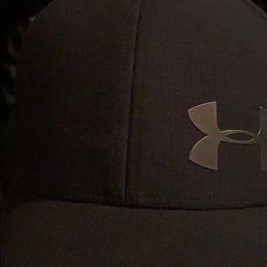 Meet your Posher, Hosea